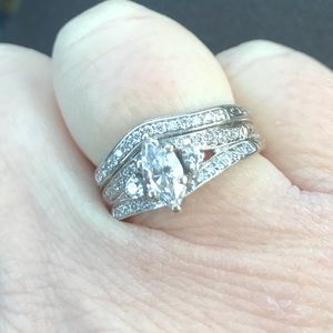 Custom engagement ring and wedding band